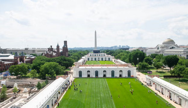https://www.independent.co.uk/news/world/americas/us-politics/fox-news-trump-american-state-fair-attendance-b3005462.html