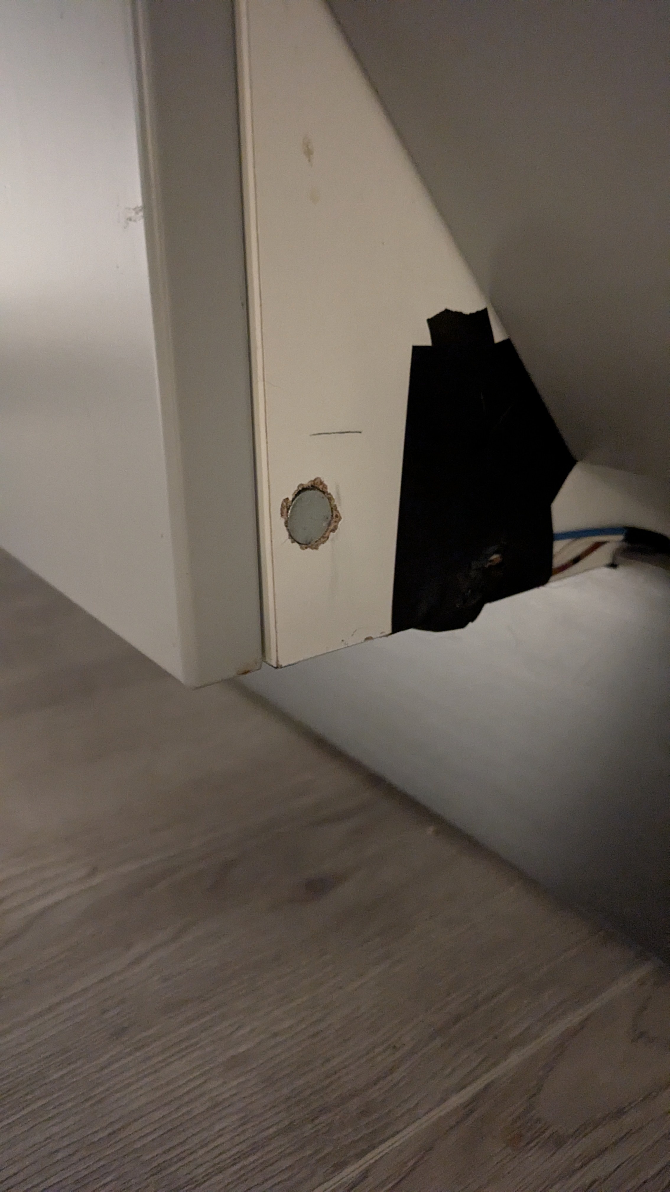 Magnet placement